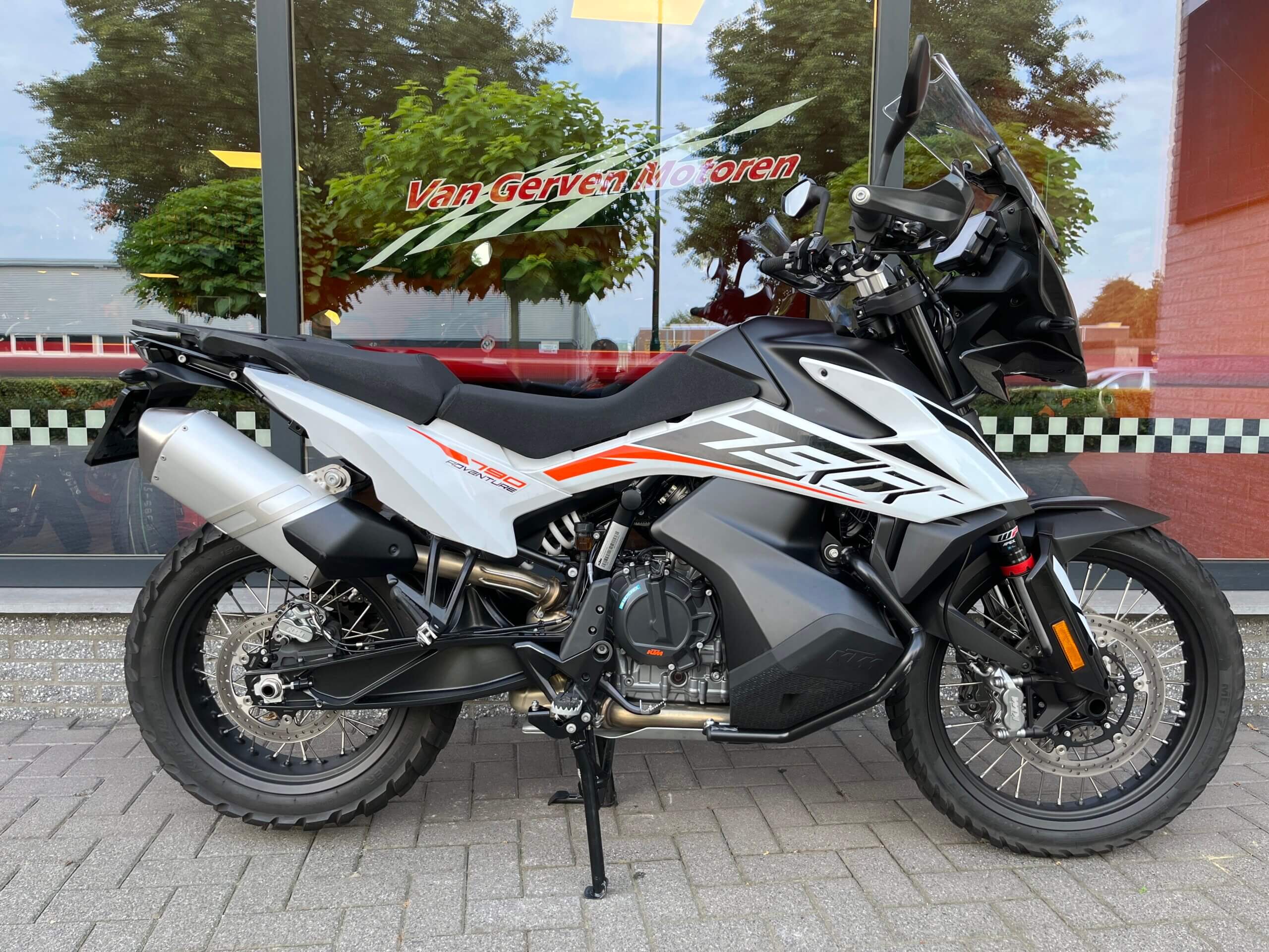 KTM 790 ADVENTURE