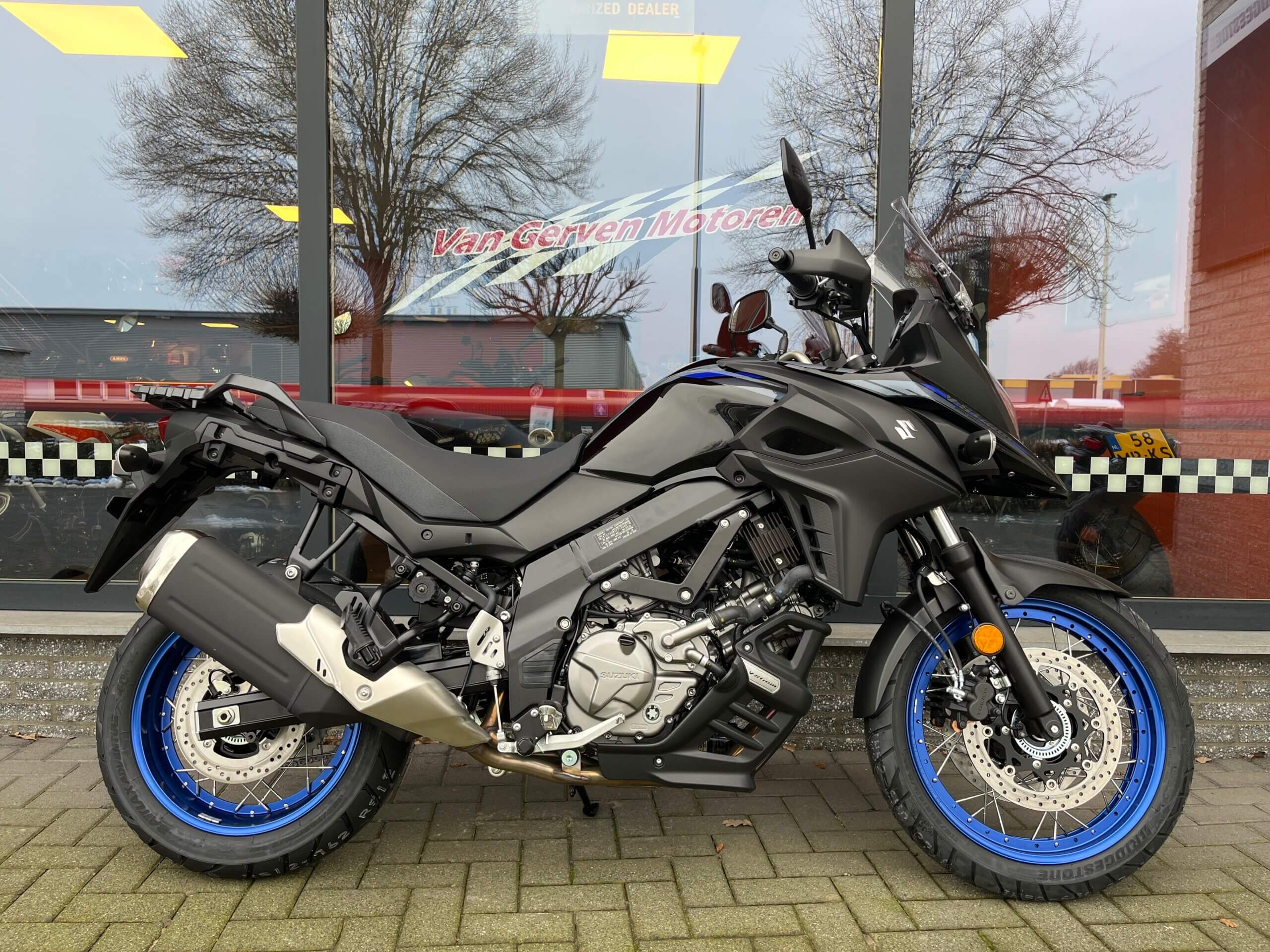 SUZUKI V-STROM 650 XTA