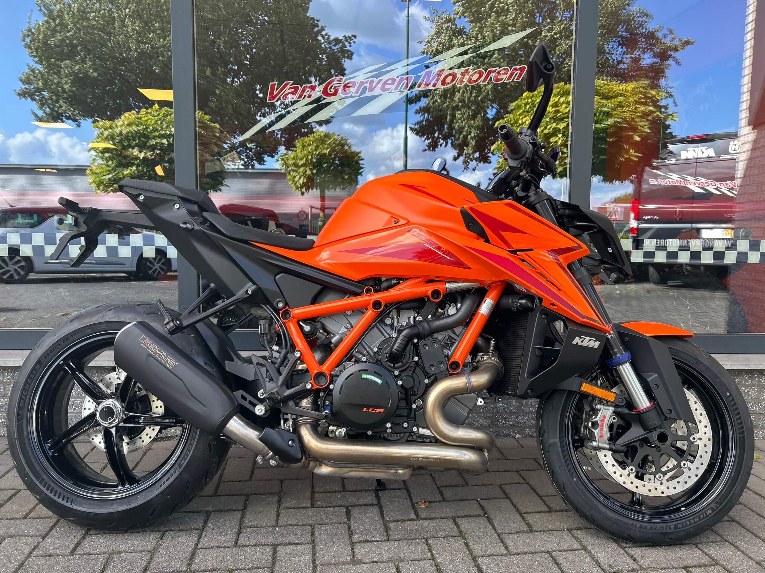 KTM 1390 SUPER DUKE R EVO